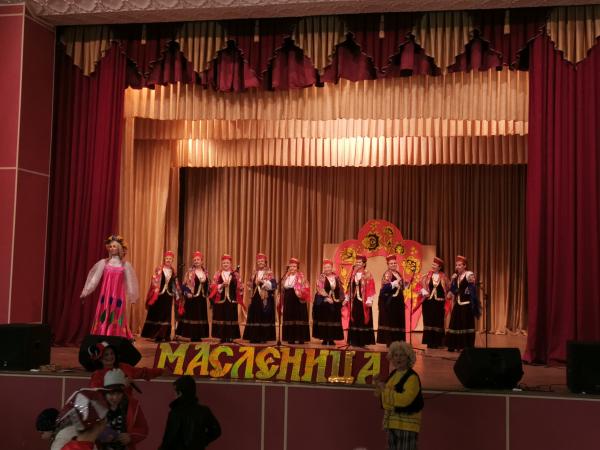С Масленицей широкой вас, друзья!»